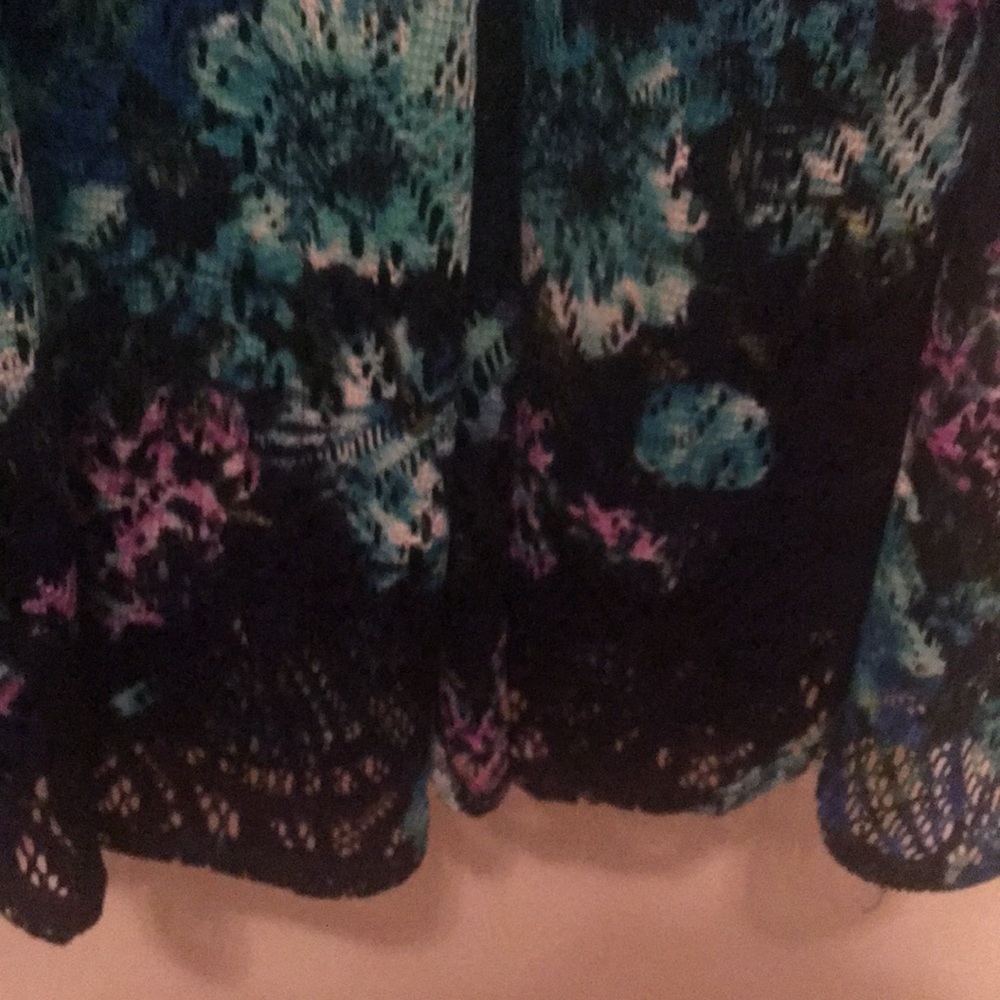 Dress - Picture 5 of 5